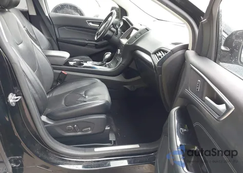 2018 Ford Edge Titanium z USA, uszkodzony, nr VIN 2FMPK3K96JBB41544